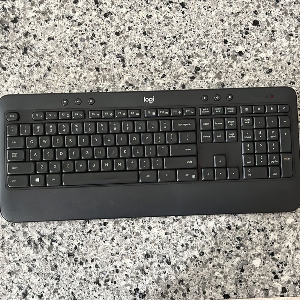 Logitech wireless keyboard K540